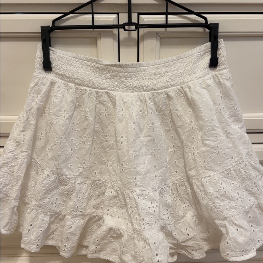 American Eagle White Mini Skirt